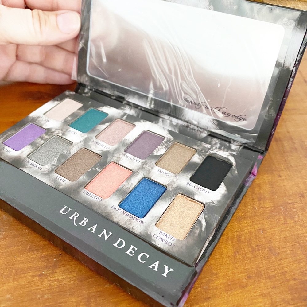 NIB Urban Decay Shadow Box Collection